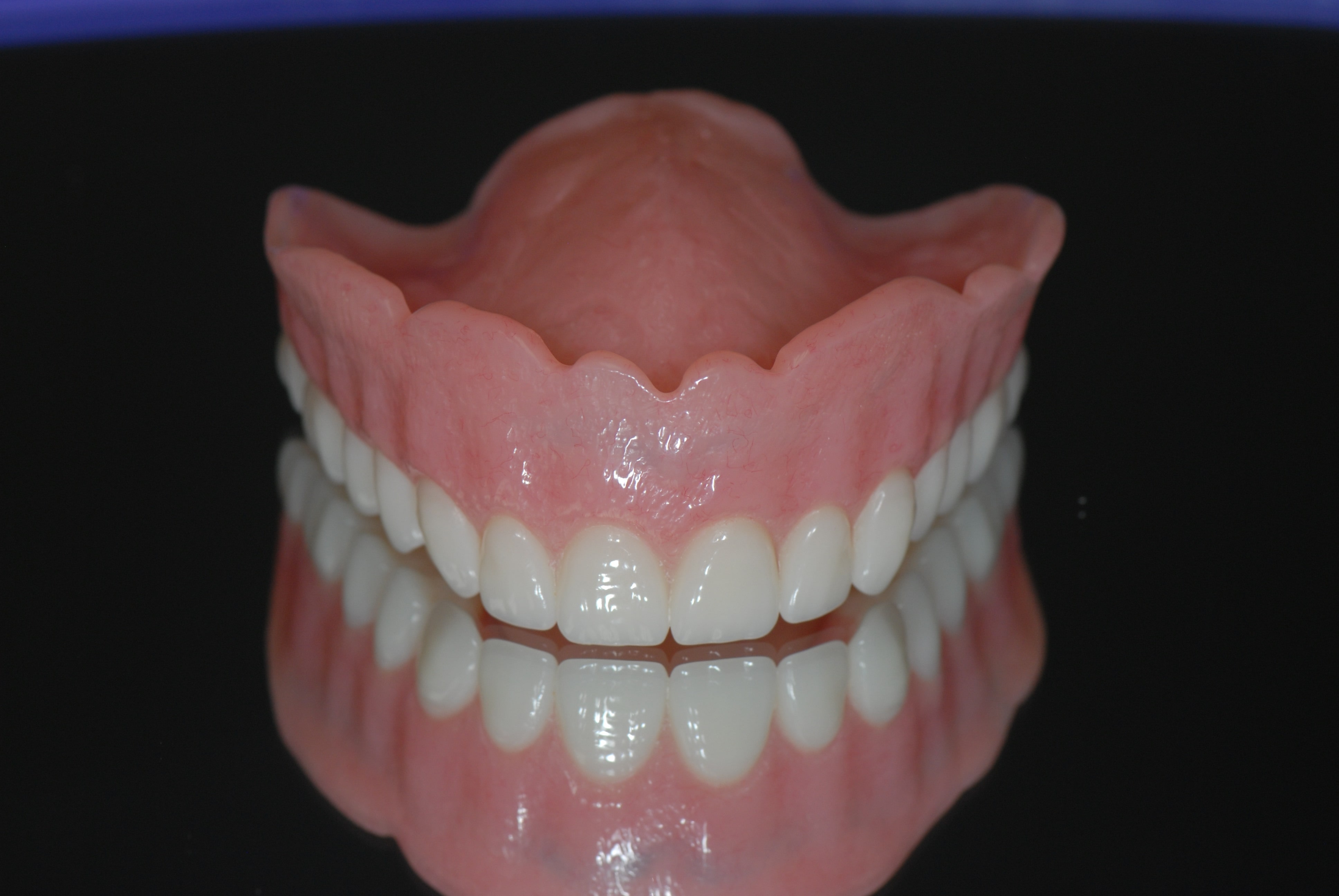 Denture